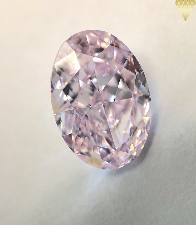 2.01 Carat, Fancy Purplish Pink Diamond, Oval Shape, Vs2 Clarity, Gia ...